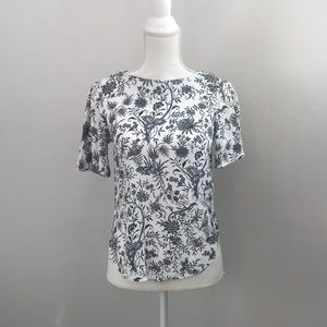 H&M Floral Ruffle Sleeve Short Sleeve Blouse Top Size 2